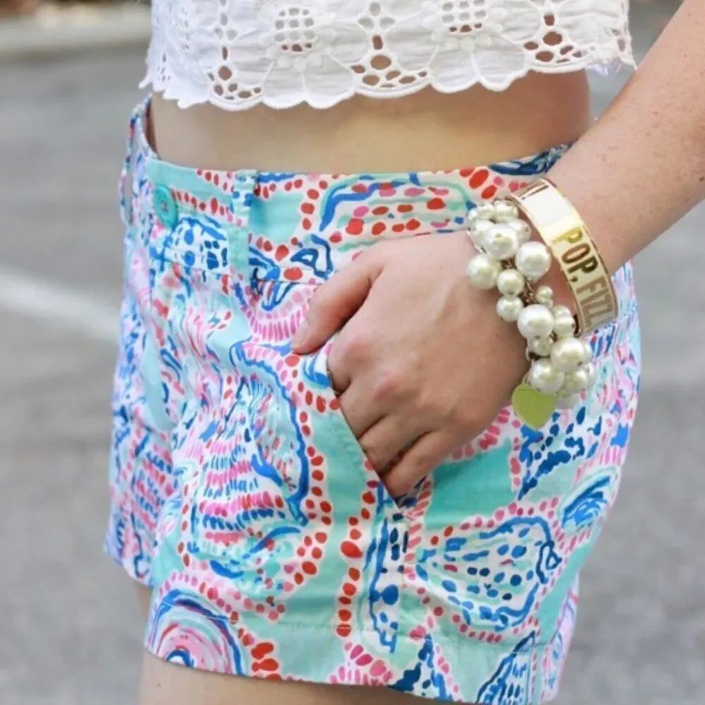 Lilly Pulitzer The Walsh Shorts Shell Me About it Shorts in Size 12